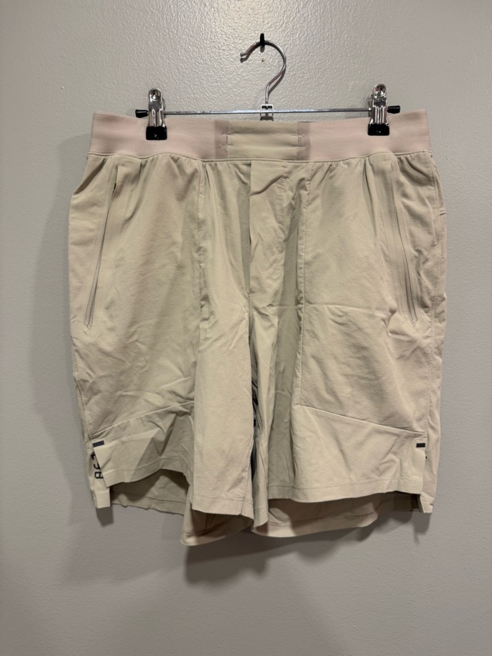 Lululemon License to Train Linerless Short 7" Size Medium